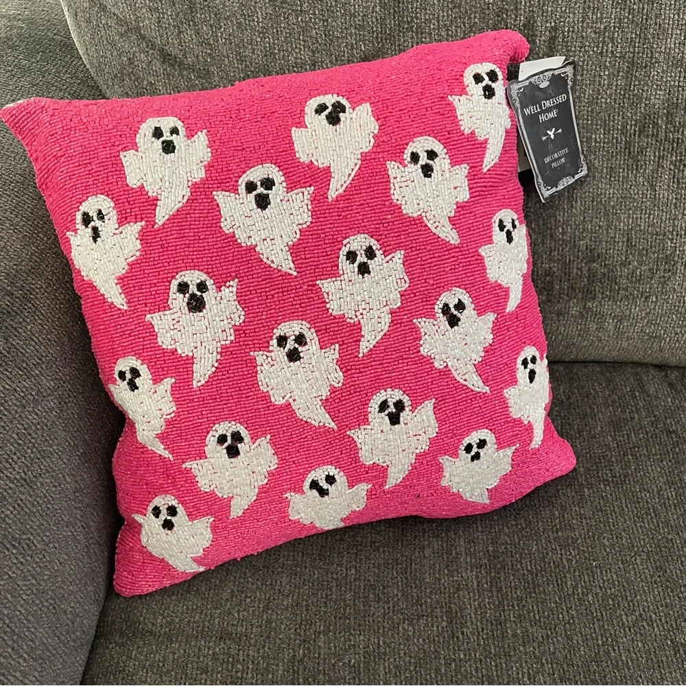NEW NWT Well Dressed Home Beaded Ghost Pillow Tiktok Homegoods Halloween